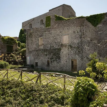 Bella Vista